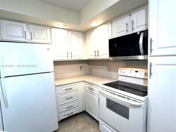 3420 N Pinewalk Dr N, Unit 713, Margate, FL 33063