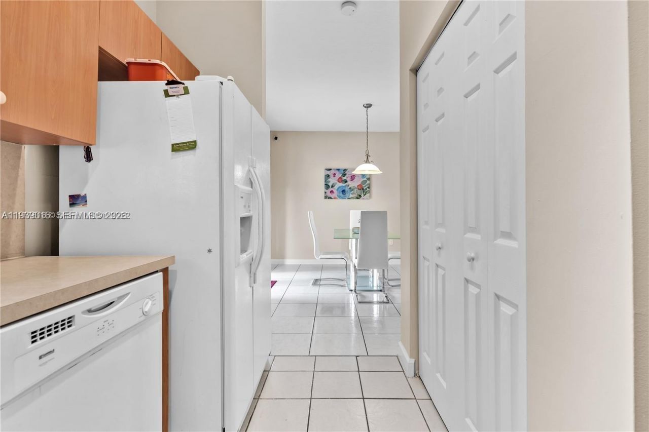 1081 NE 41st Ter, Homestead, FL 33033 Photo