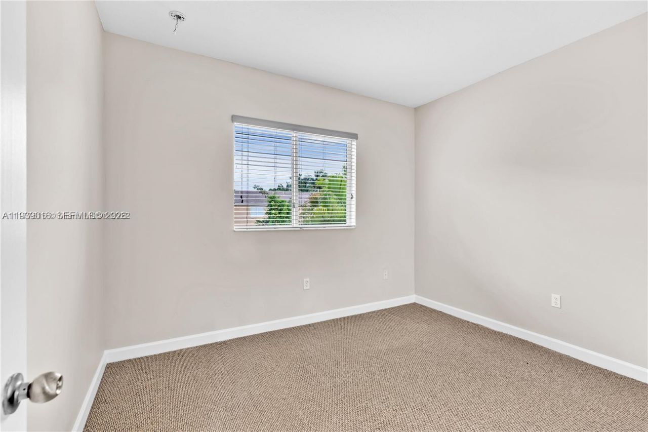 1081 NE 41st Ter, Homestead, FL 33033 Photo