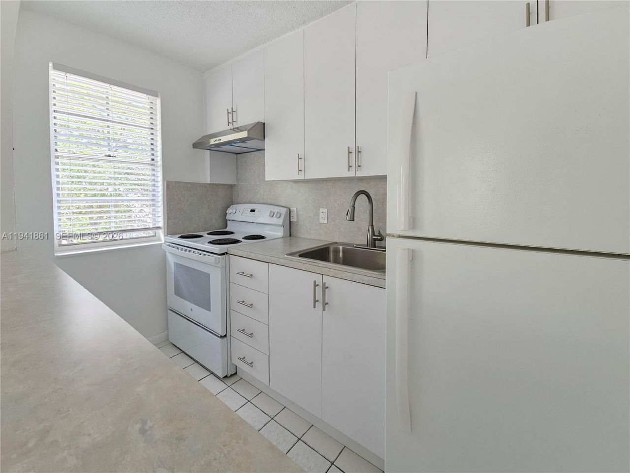 6617 SW 10th St, Unit 5, West Miami, FL 33144 Photo