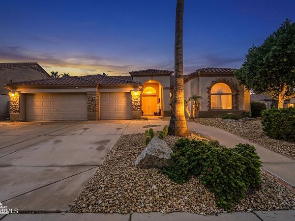 16635 S 12TH Avenue, Phoenix, AZ 85045