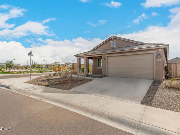 6907 W PEDRO Lane, Laveen, AZ 85339