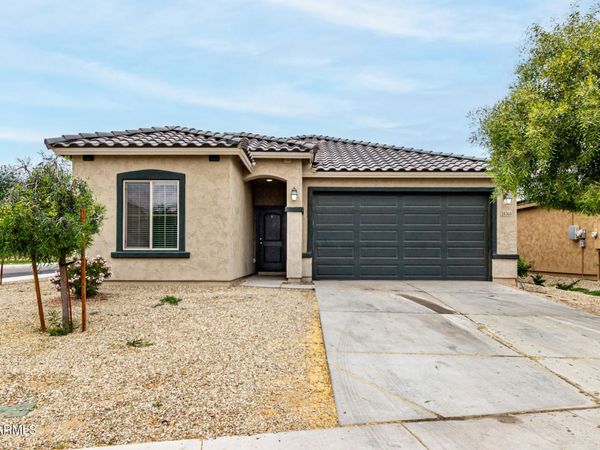 24368 W VERLEA Drive, Buckeye, AZ 85326