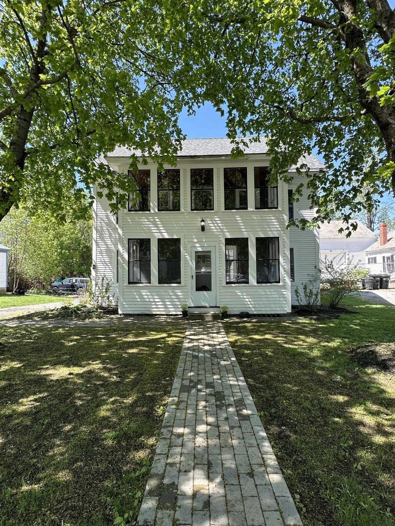 8 Main Street, Bennington, NH 03442 Main Photo