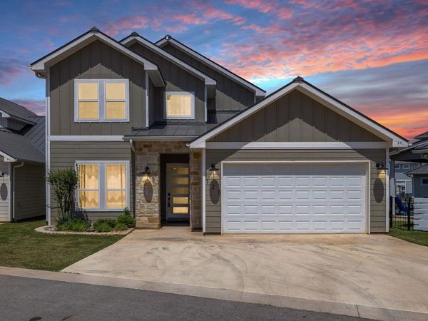 128 Village View DR, Kingsland, TX 78639