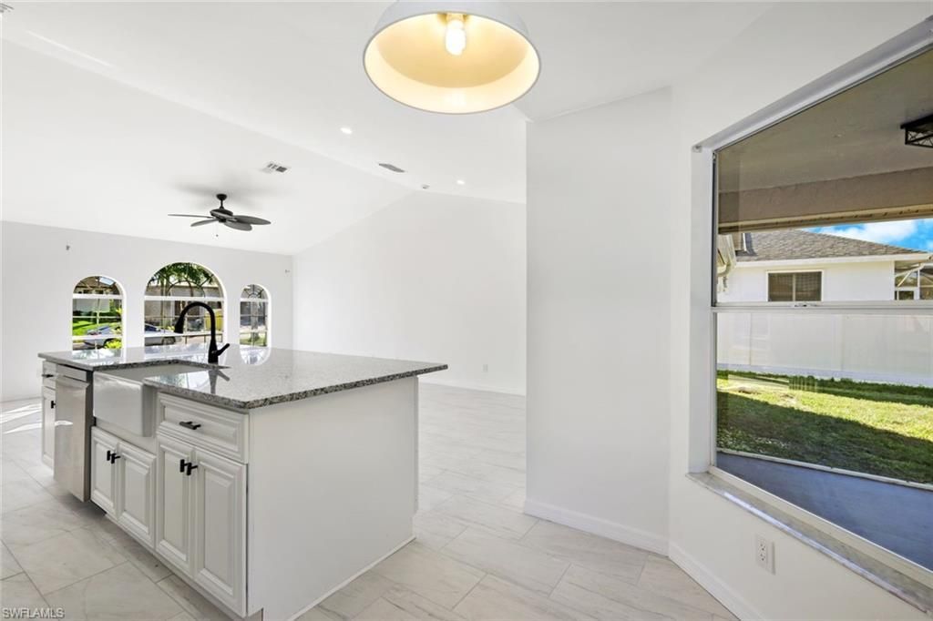 2519 SW 30th St, Cape Coral, FL 33914 Photo