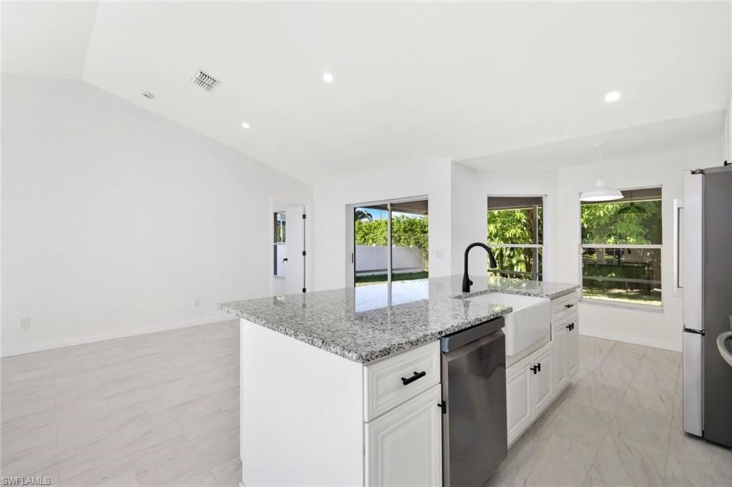 2519 SW 30th St, Cape Coral, FL 33914 Photo