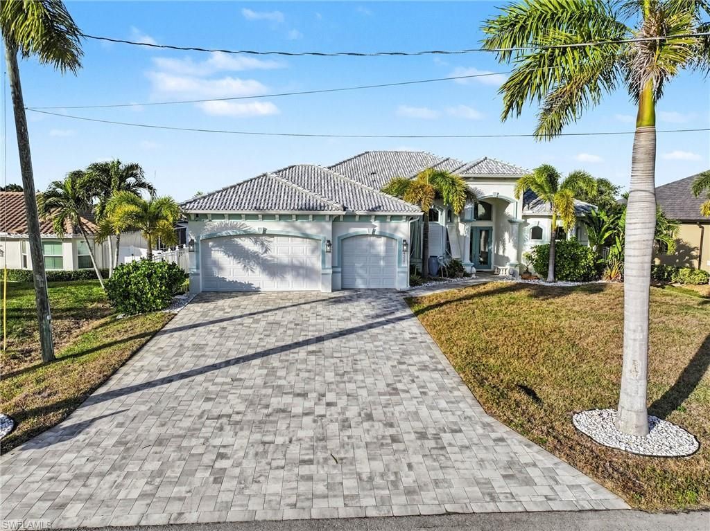 4227 NW 28th St, Cape Coral, FL 33993 Photo