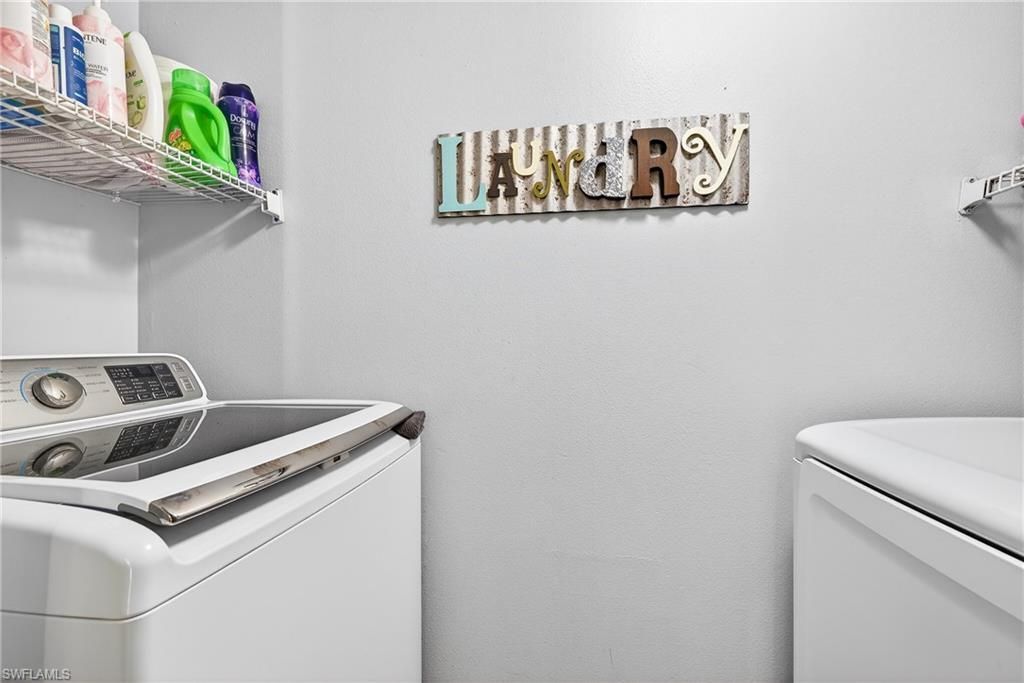 5210 Cedarbend Dr, Unit 4, Fort Myers, FL 33919 Photo