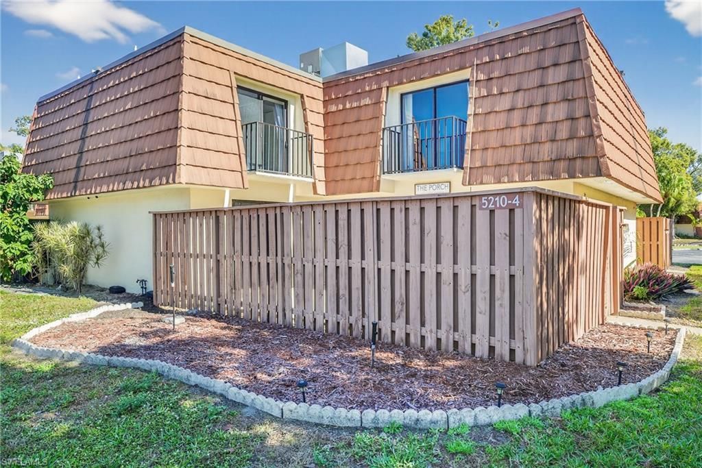 5210 Cedarbend Dr, Unit 4, Fort Myers, FL 33919 Photo