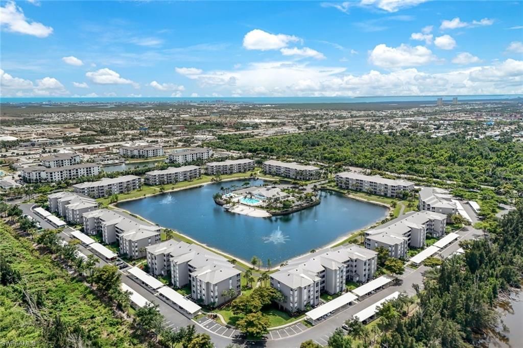 16595 Lake Circle Dr, Unit 224, Fort Myers, FL 33908 Photo