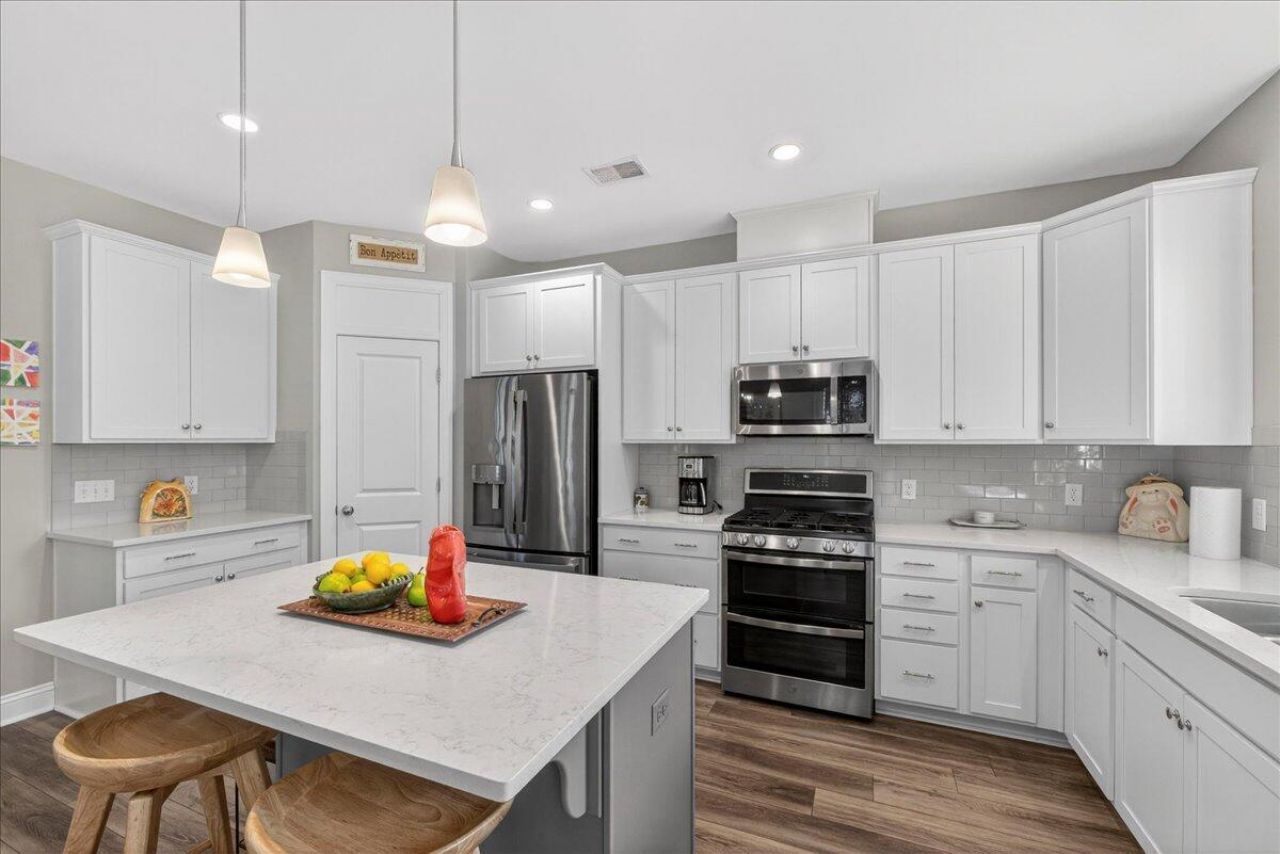 4052 Aspera Drive Photo 17