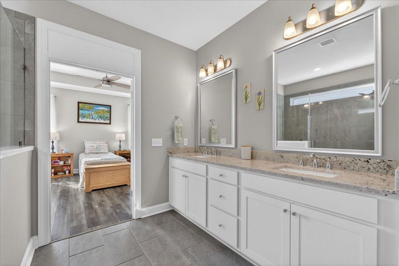 4052 Aspera Drive Photo 22