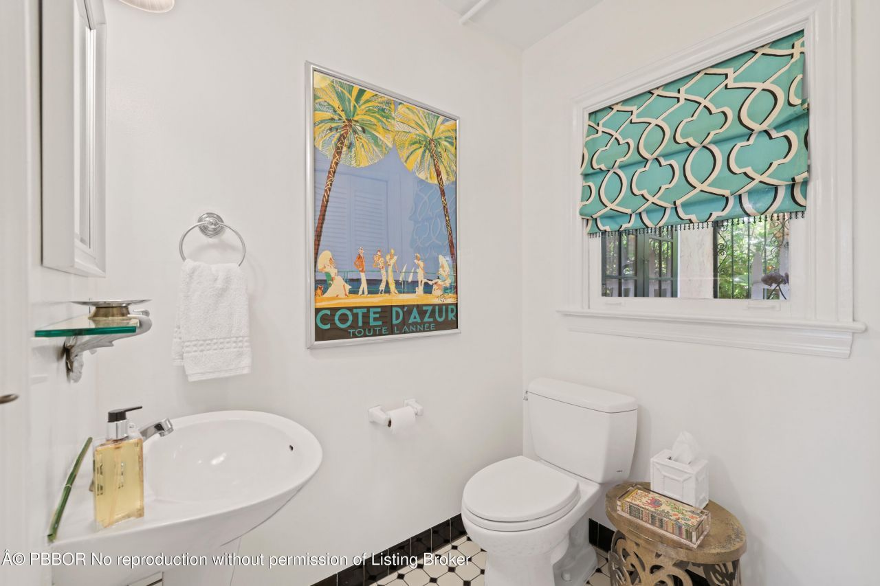 325 Greymon Drive, West Palm Beach, FL 33405 Photo