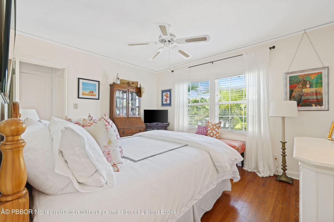 325 Greymon Drive, West Palm Beach, FL 33405 Photo