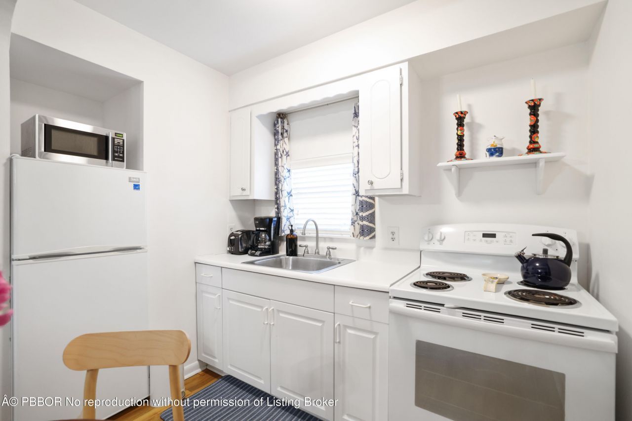 325 Greymon Drive, West Palm Beach, FL 33405 Photo