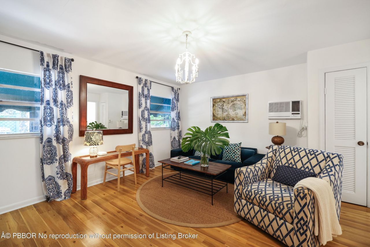 325 Greymon Drive, West Palm Beach, FL 33405 Photo