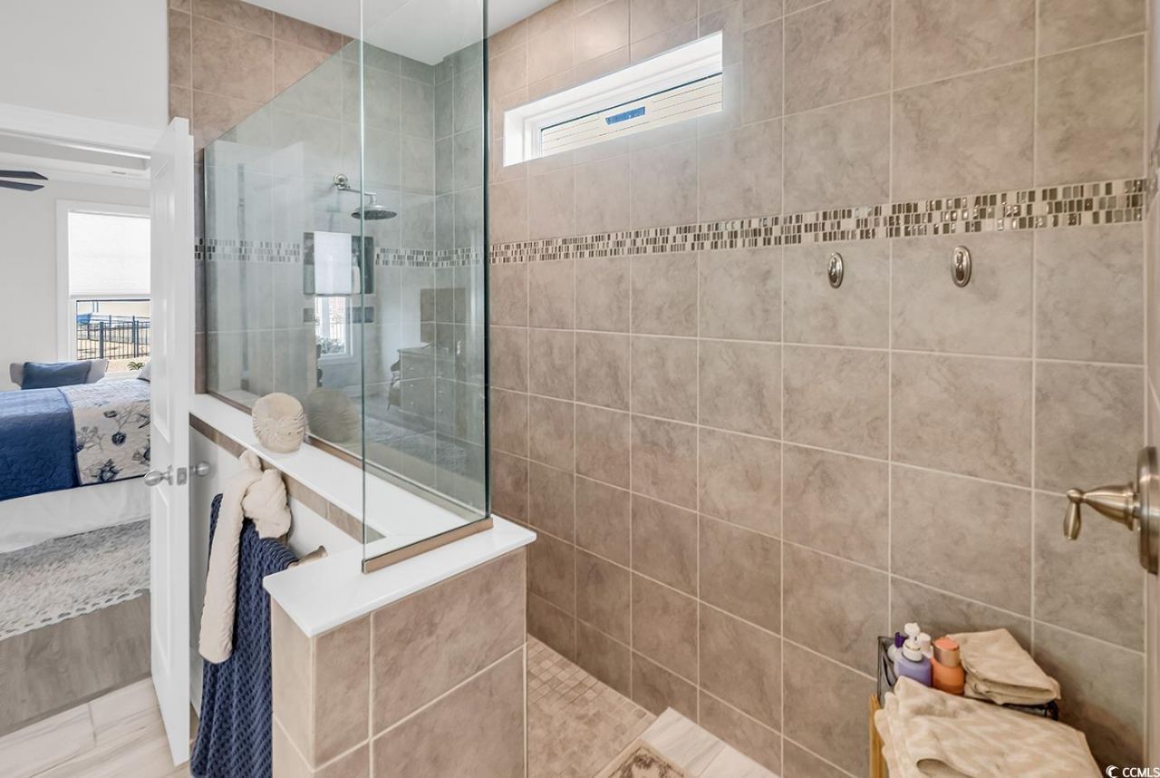 1111 Water Grass Ct. Photo 12