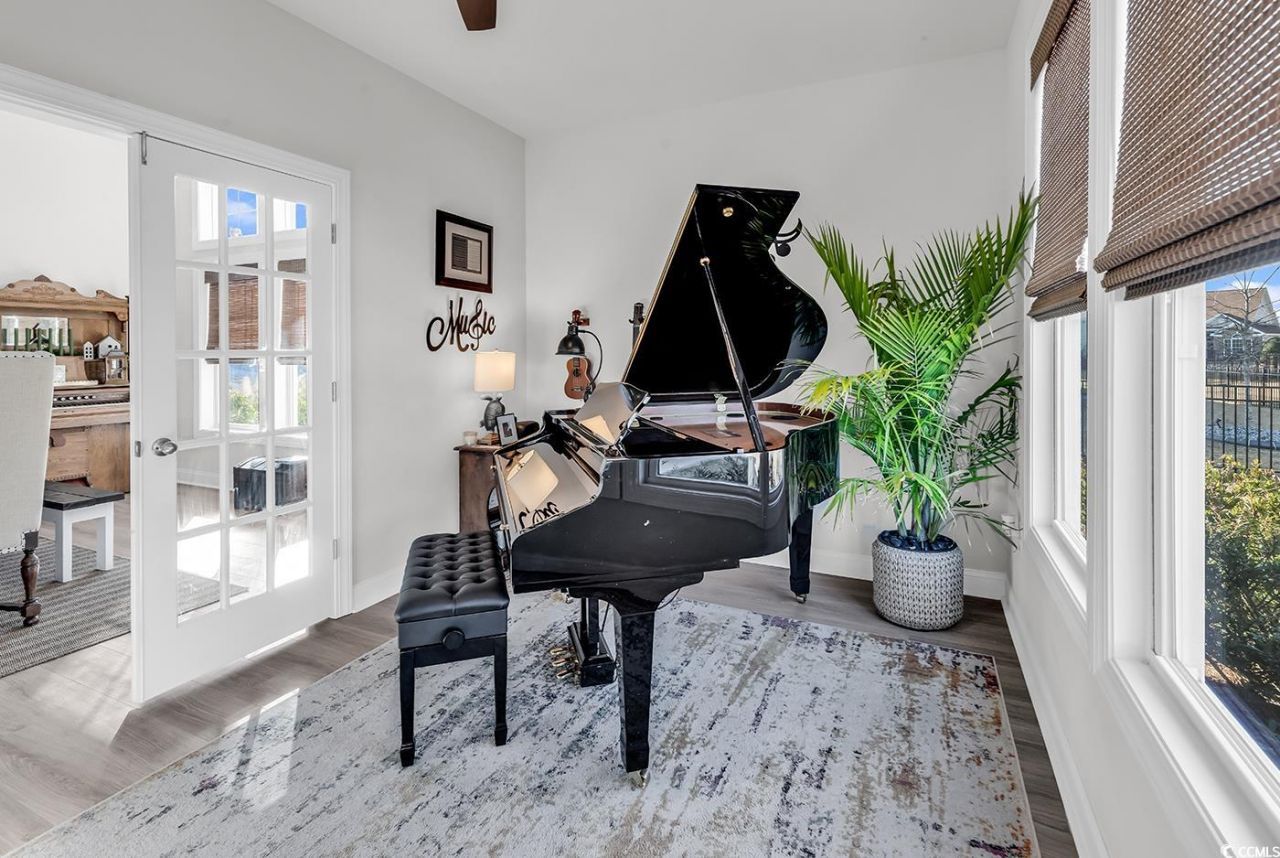 1111 Water Grass Ct. Photo 23