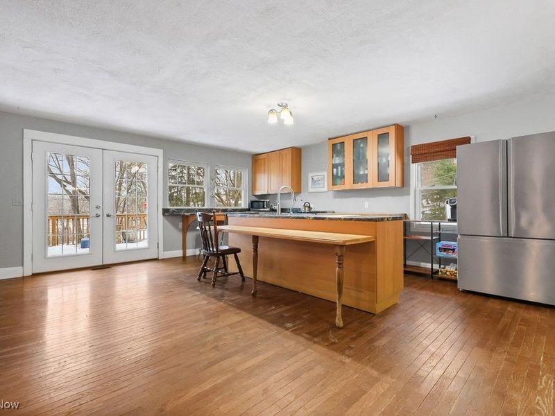 81 Cherry Drive NW, North Canton, OH 44720 Photo 11