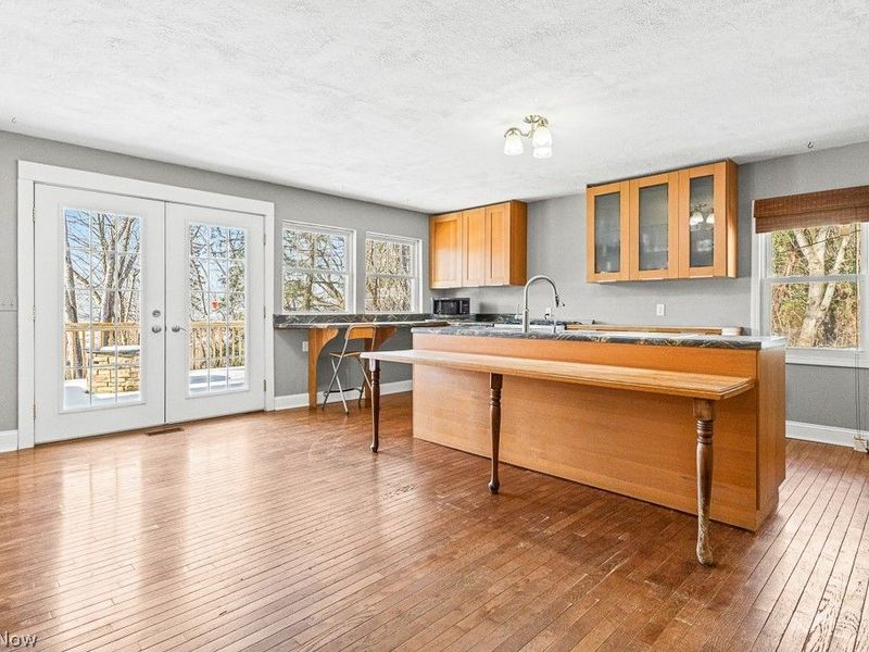 81 Cherry Drive NW, North Canton, OH 44720 Photo 13