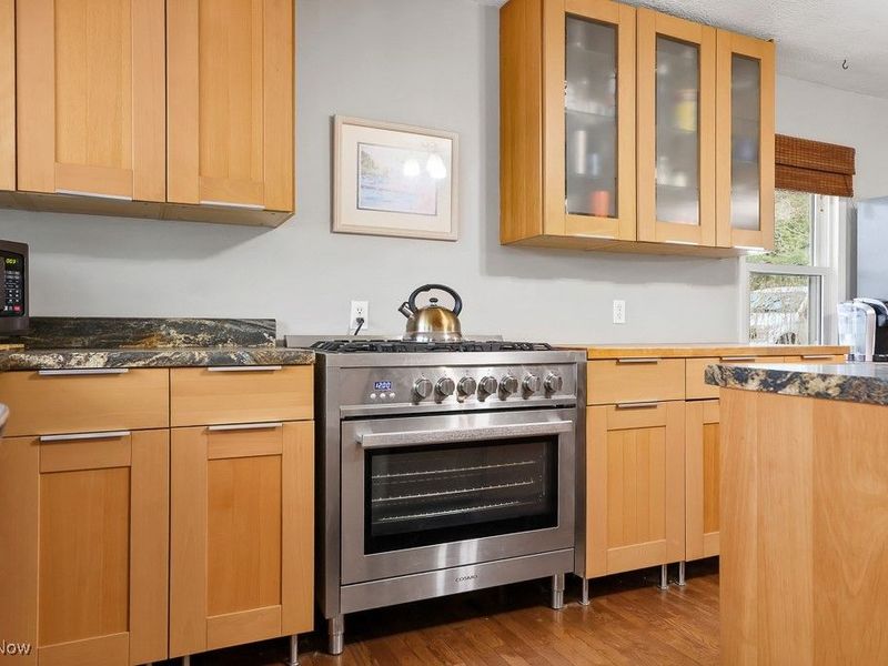 81 Cherry Drive NW, North Canton, OH 44720 Photo 15