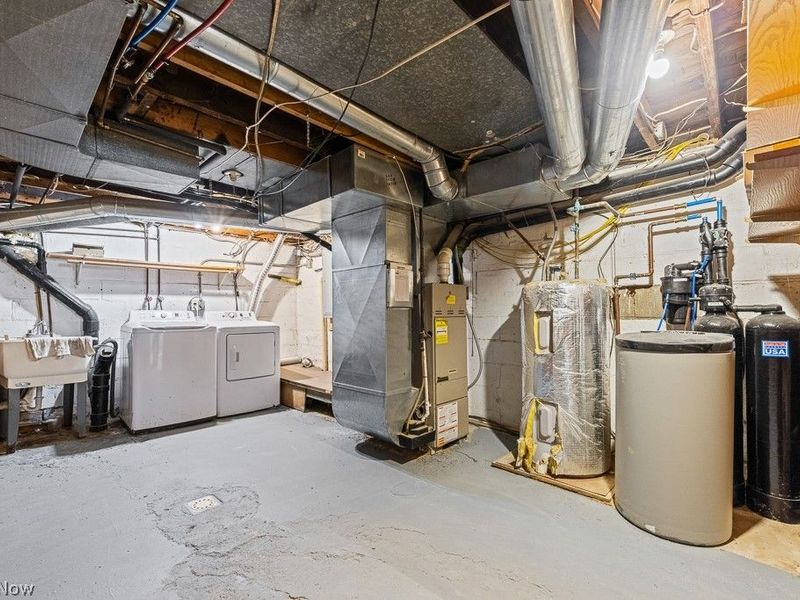 81 Cherry Drive NW, North Canton, OH 44720 Photo 41