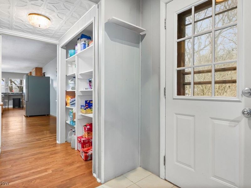 81 Cherry Drive NW, North Canton, OH 44720 Photo 5