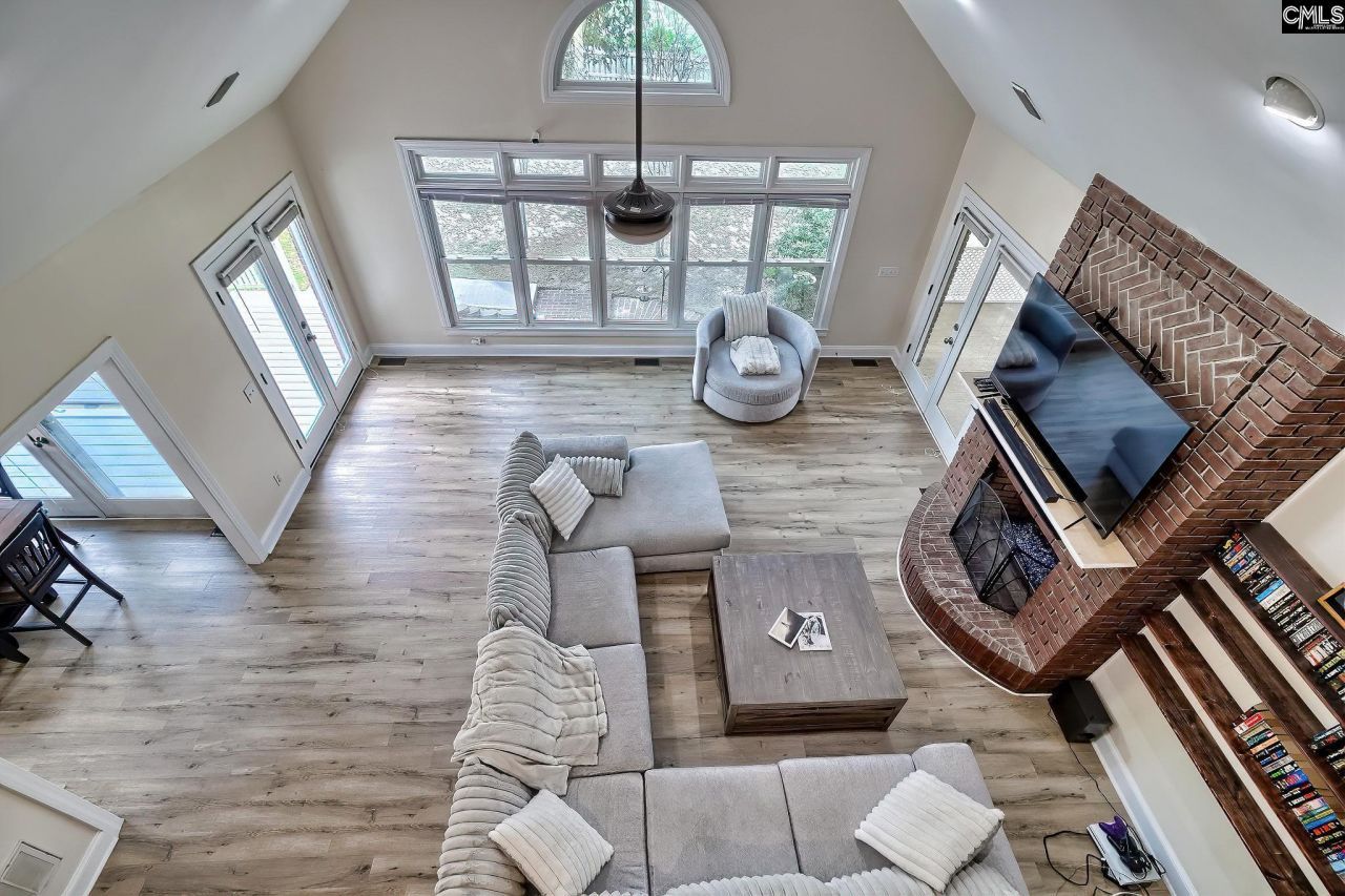 516 Hogans Run  Photo 26