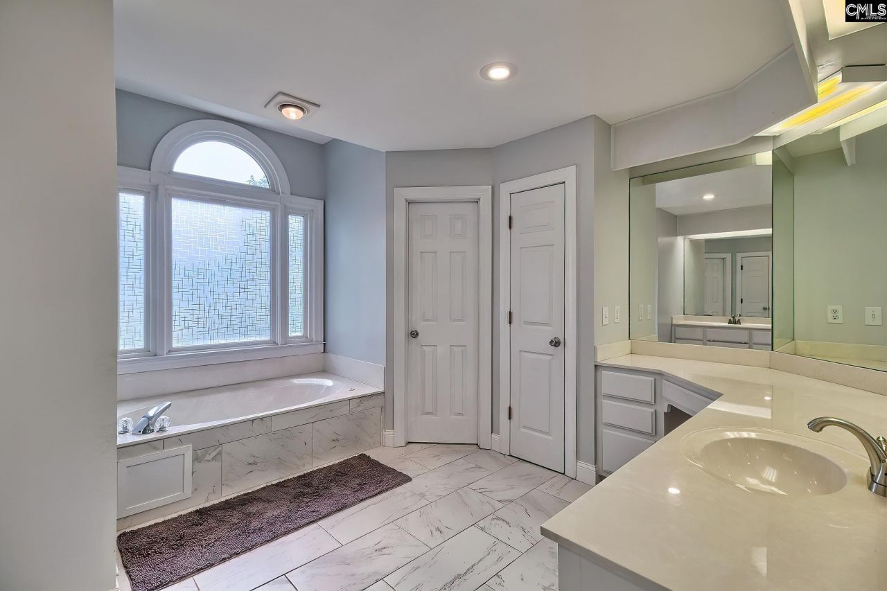 516 Hogans Run  Photo 30