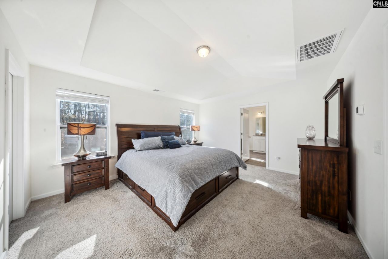 120 Heather Ridge Drive  Photo 11