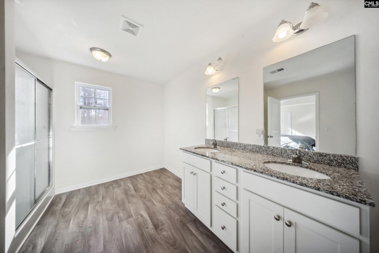 120 Heather Ridge Drive  Photo 13