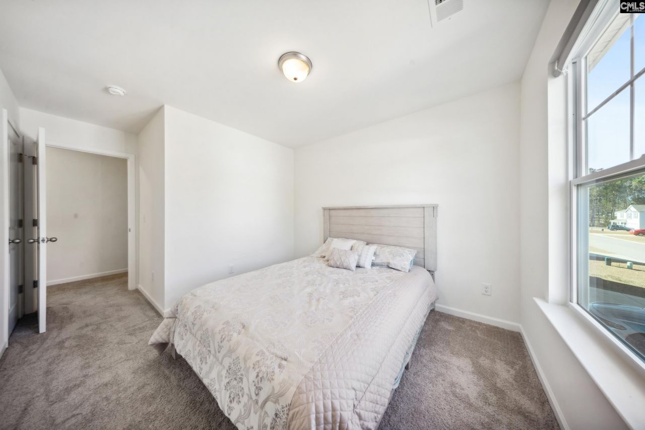 120 Heather Ridge Drive  Photo 14