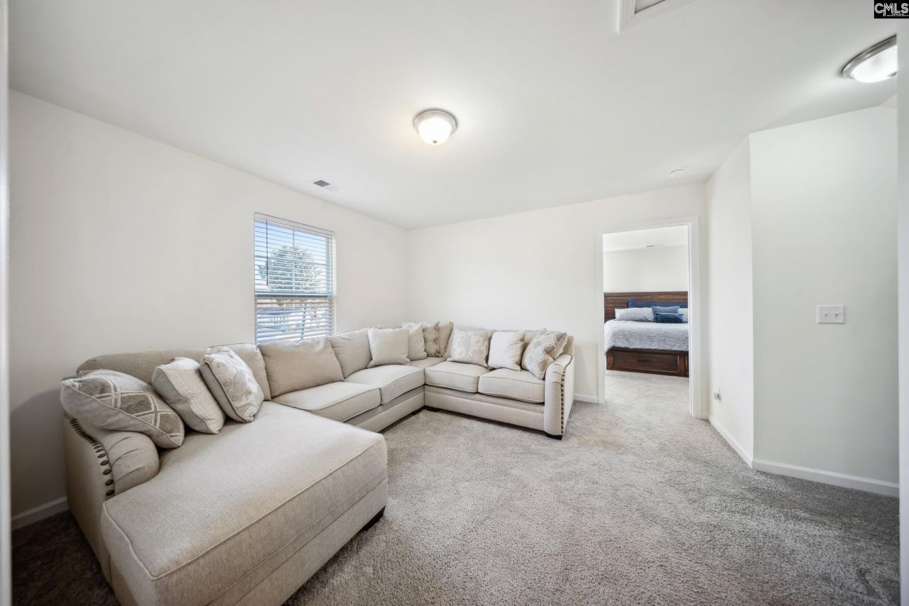 120 Heather Ridge Drive  Photo 18