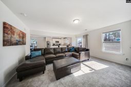 120 Heather Ridge Drive  photo 4