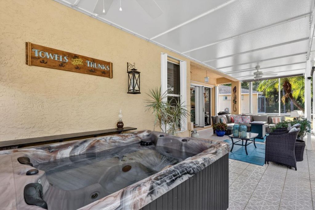 645 NW Venetto Court, Port Saint Lucie, FL 34986 Photo