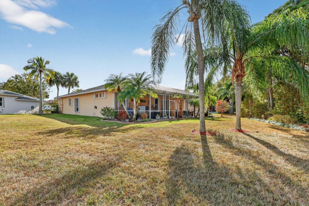 645 NW Venetto Court, Port Saint Lucie, FL 34986 Photo