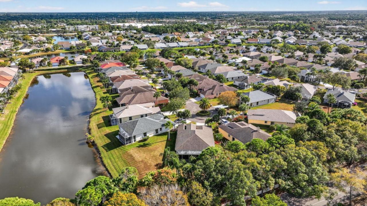 645 NW Venetto Court, Port Saint Lucie, FL 34986 Photo