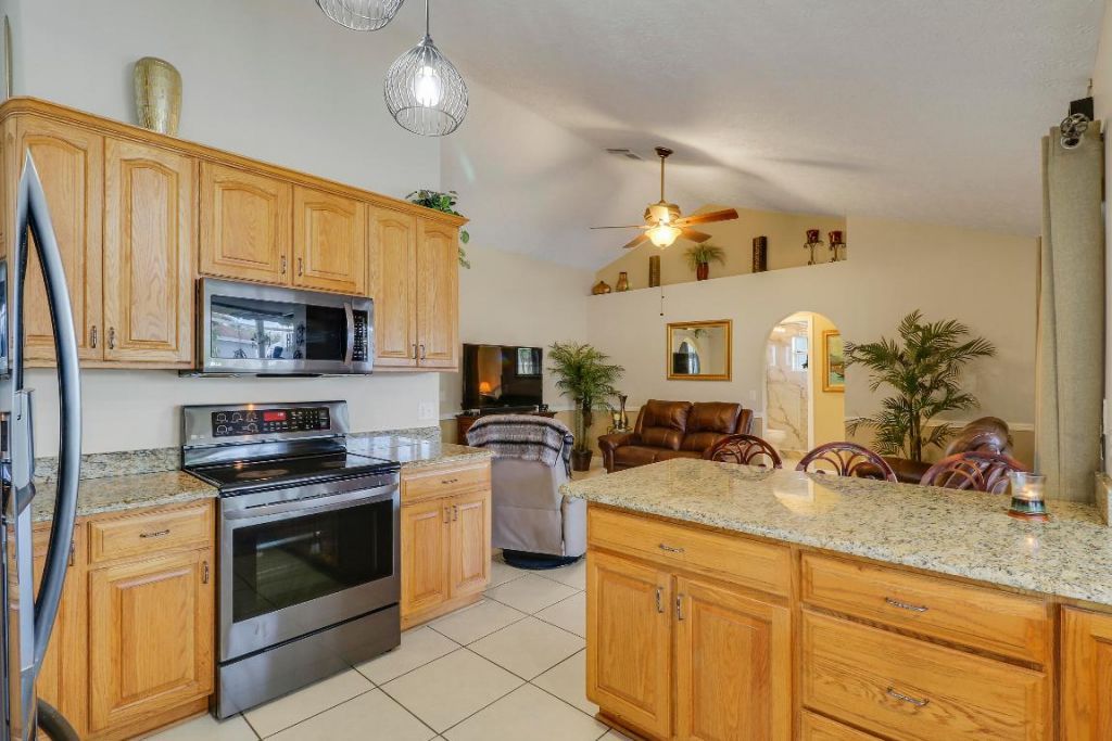2374 SW Chateau Terrace, Port Saint Lucie, FL 34953 Photo