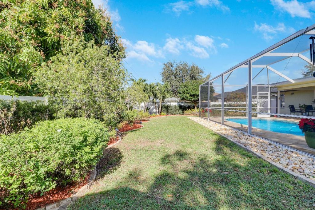 2374 SW Chateau Terrace, Port Saint Lucie, FL 34953 Photo