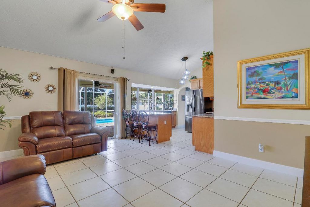 2374 SW Chateau Terrace, Port Saint Lucie, FL 34953 Photo