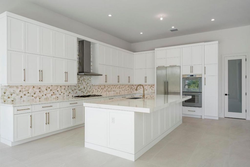 207 SE Bella Strano, Port Saint Lucie, FL 34984 Photo