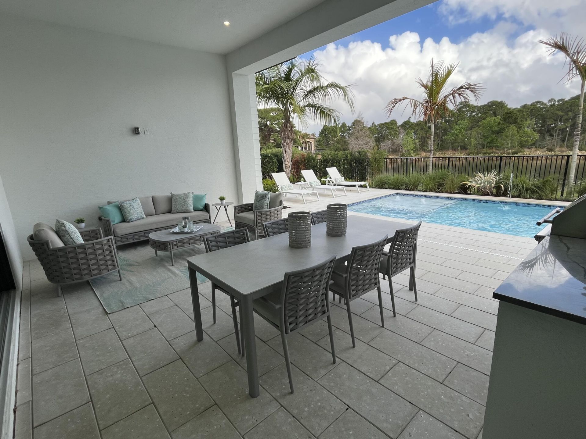 207 SE Bella Strano, Port Saint Lucie, FL 34984 Photo