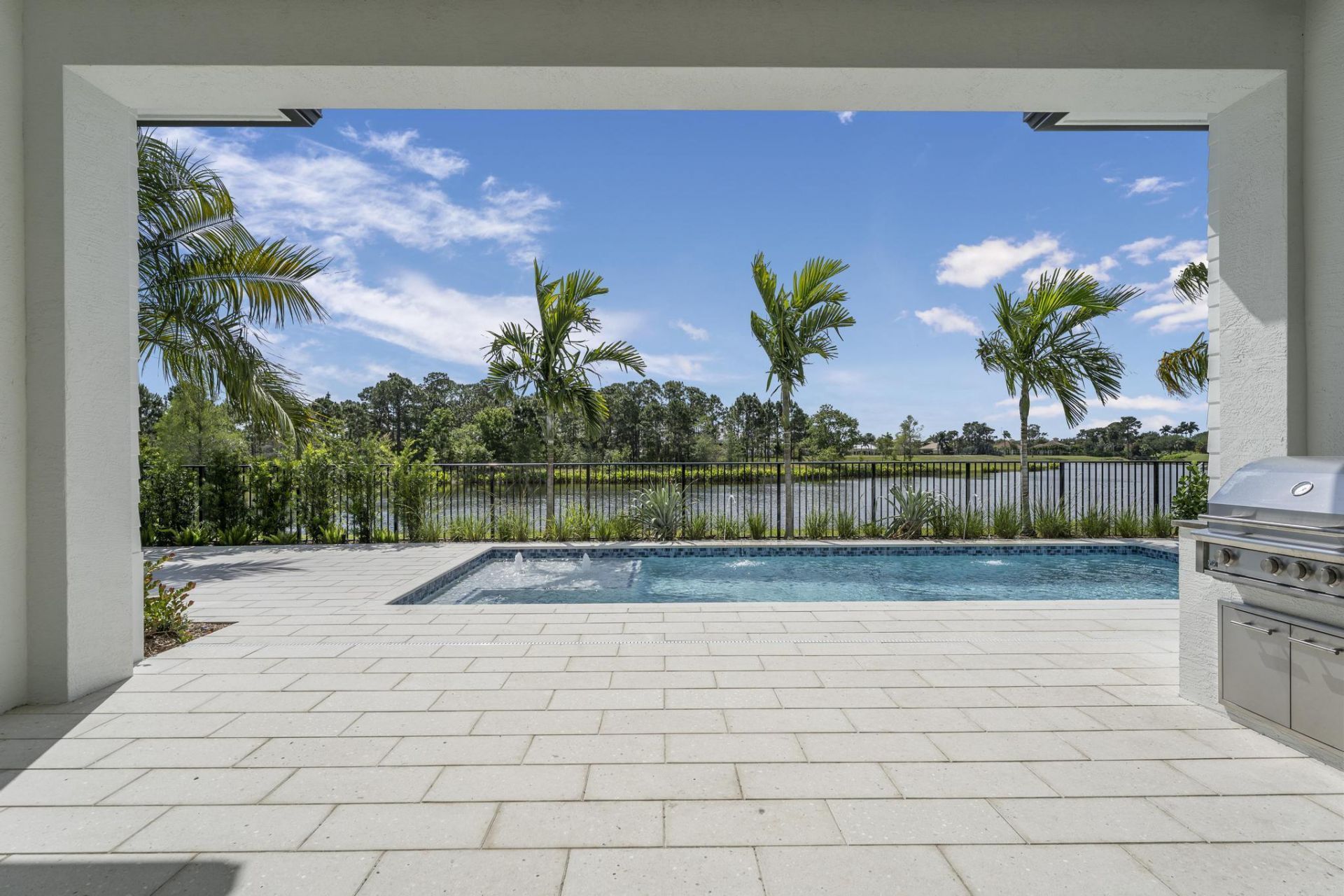 207 SE Bella Strano, Port Saint Lucie, FL 34984 Photo