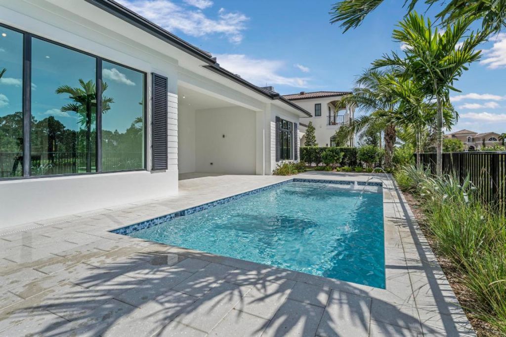 207 SE Bella Strano, Port Saint Lucie, FL 34984 Photo