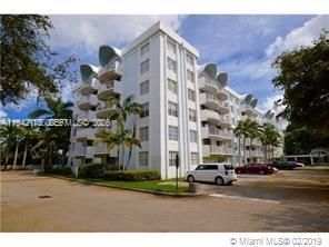 498 NW 165th St Rd, Unit D-507, Miami, FL 33169 Photo