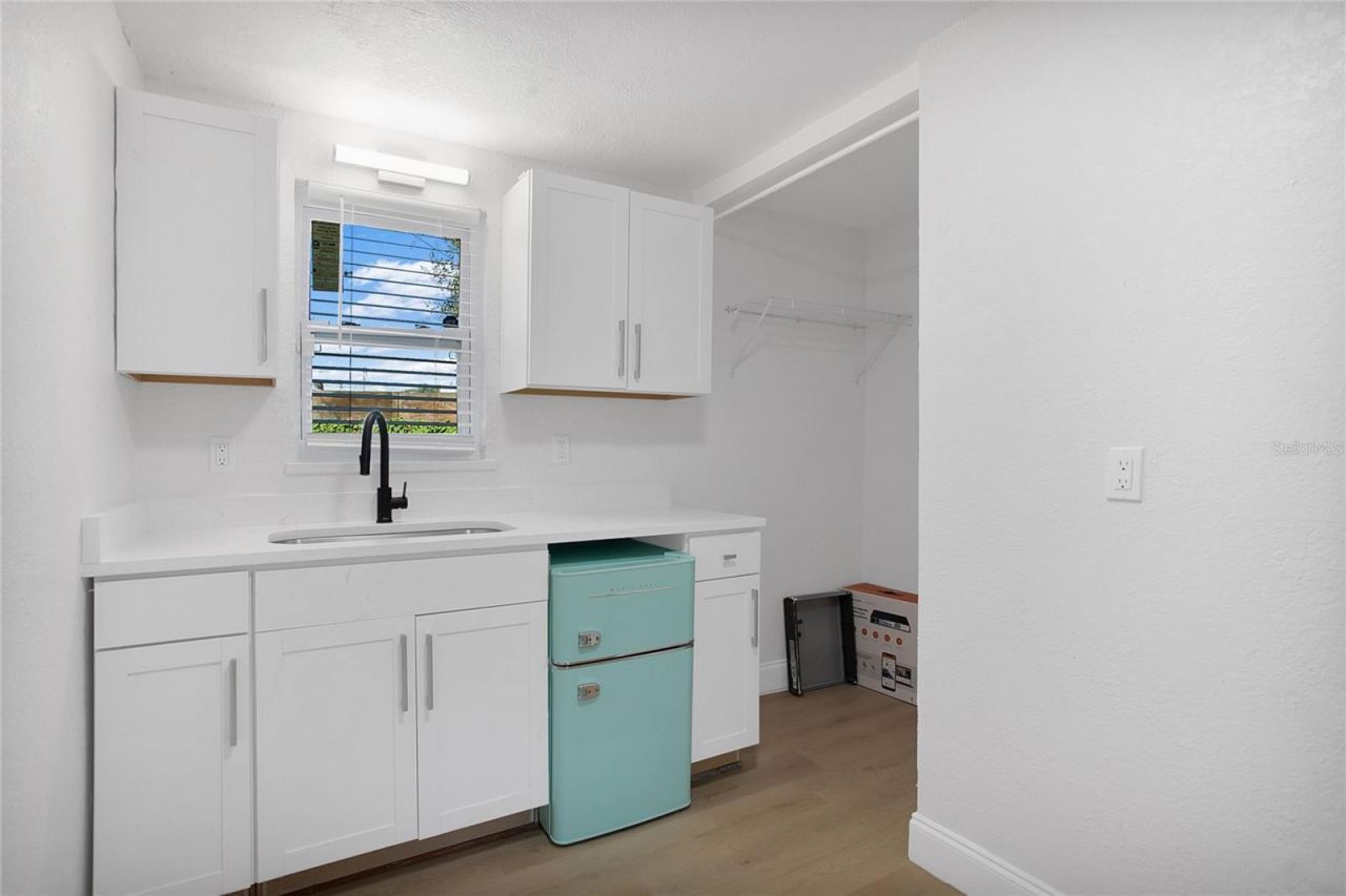 1205 Highland Street S, Saint Petersburg, FL 33701 Photo