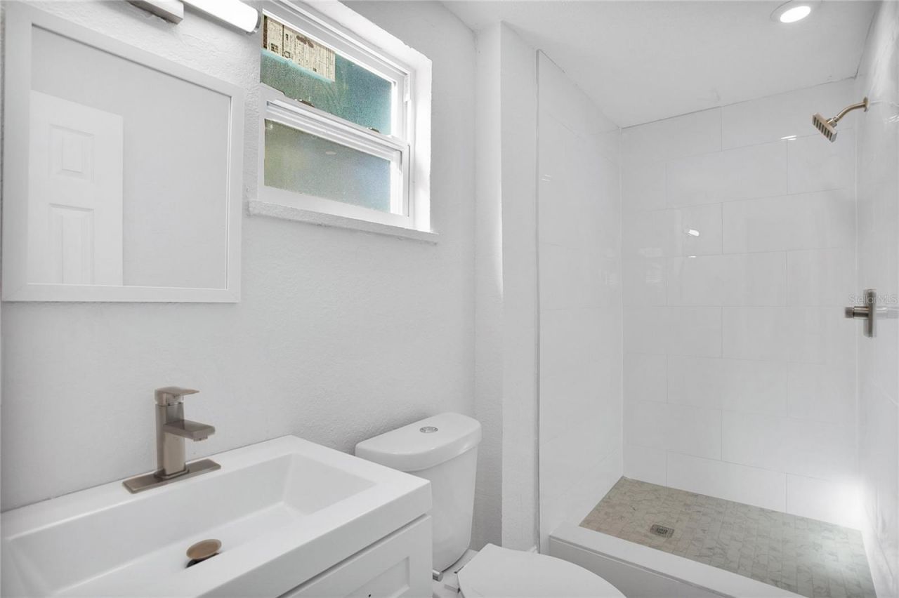 1205 Highland Street S, Saint Petersburg, FL 33701 Photo