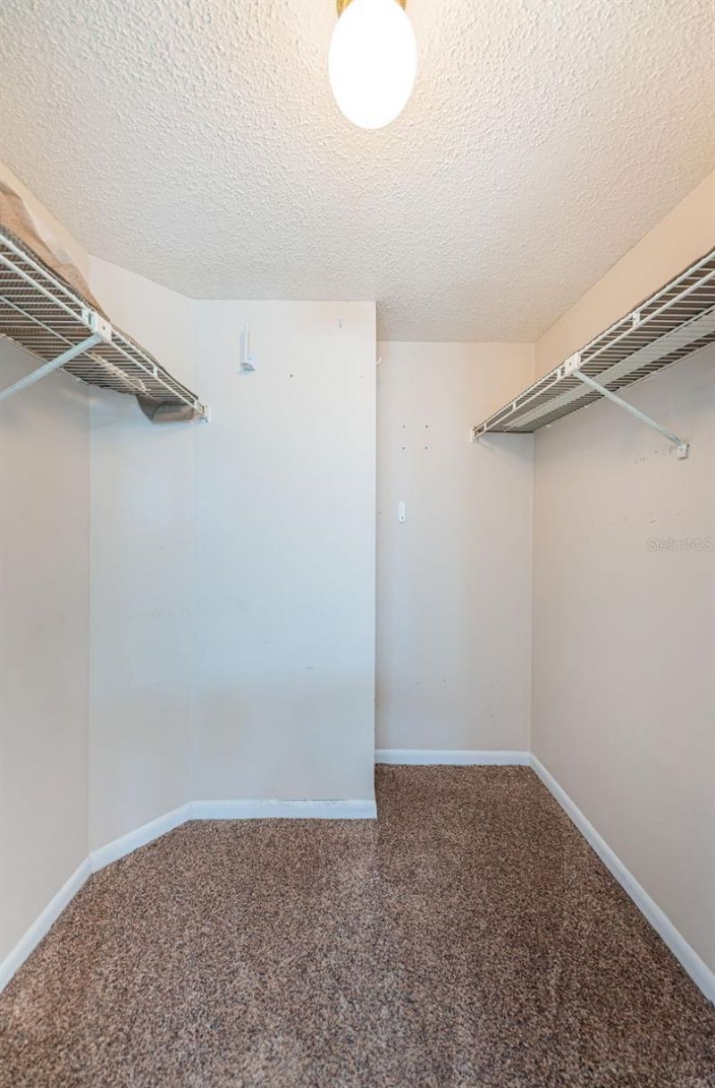 6210 Sun Boulevard, Unit 408, Saint Petersburg, FL 33715 Photo