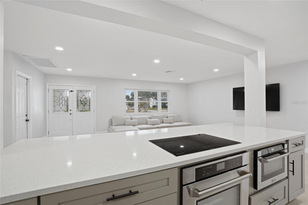 11491 60th Lane N, Pinellas Park, FL 33782 Photo